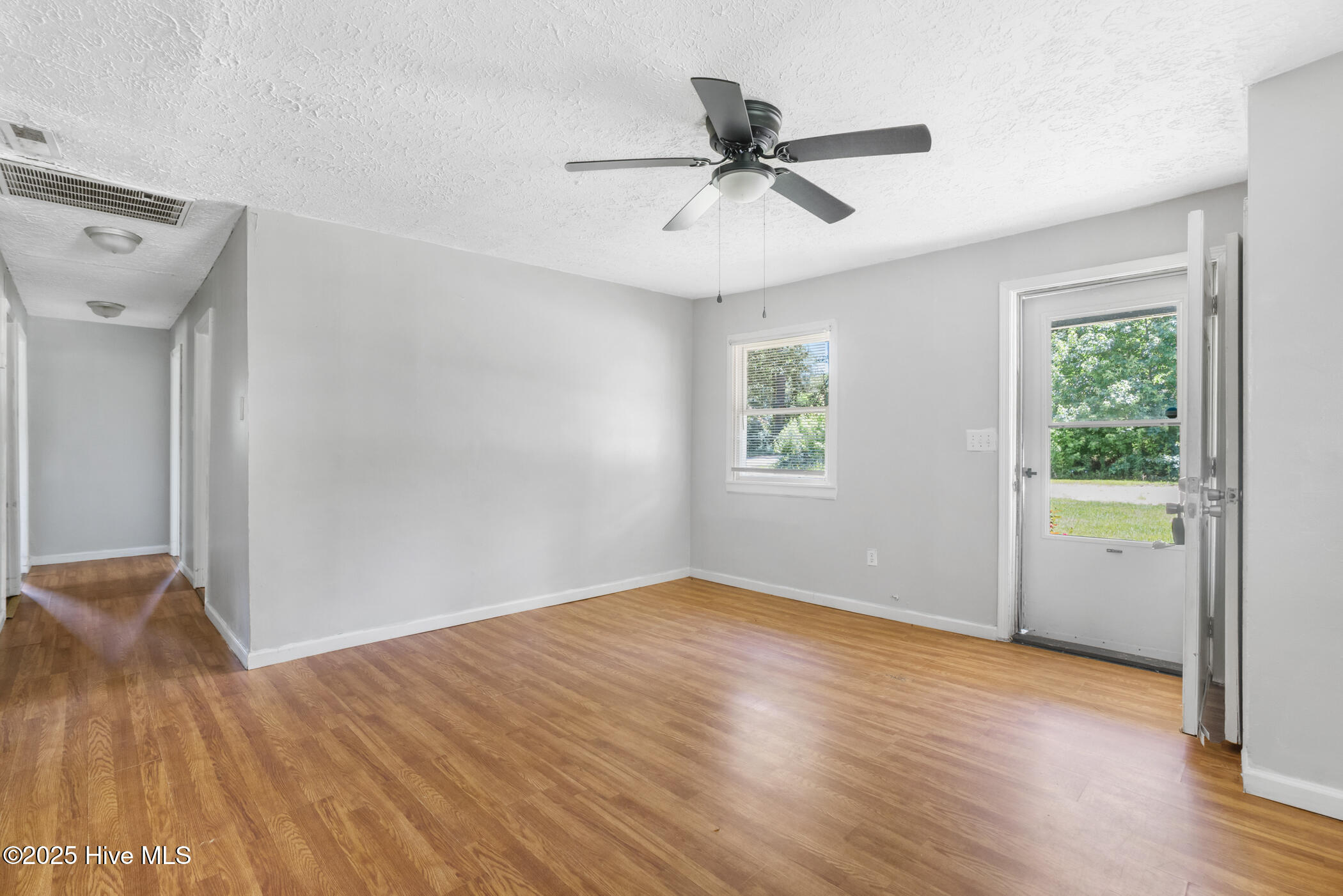 168 Morrow Street Property Photo 8