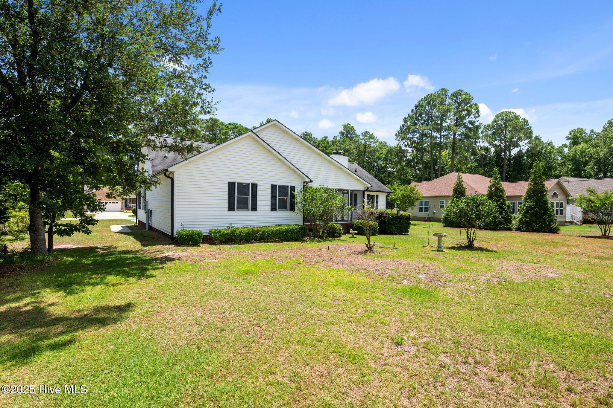 2007 Royal Pines Drive Property Photo 32
