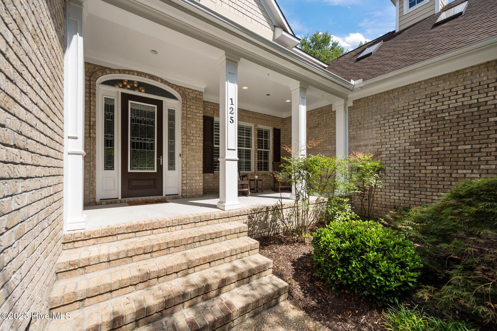 125 Falling Water Way Property Photo 7