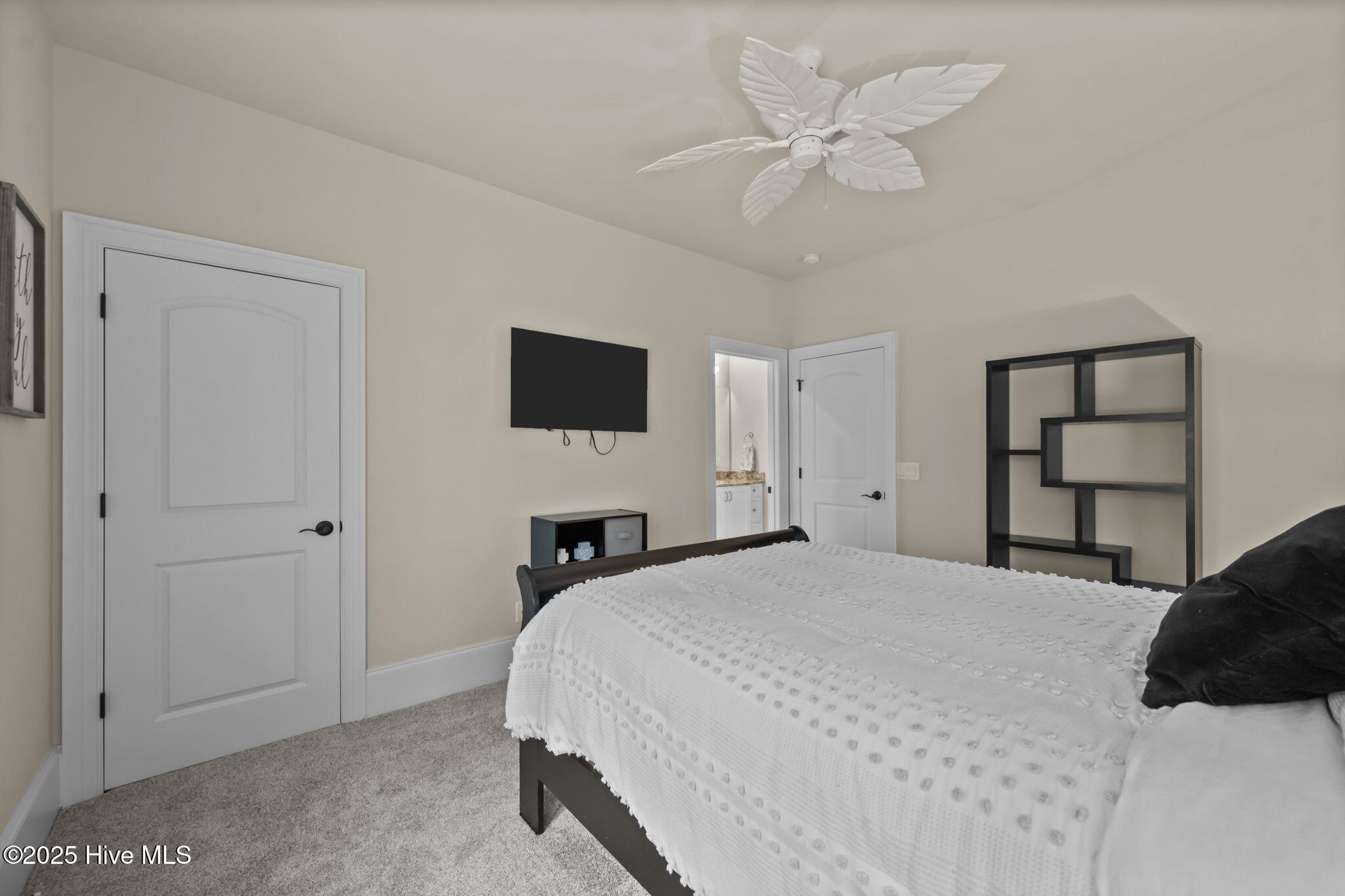 125 Falling Water Way Property Photo 58