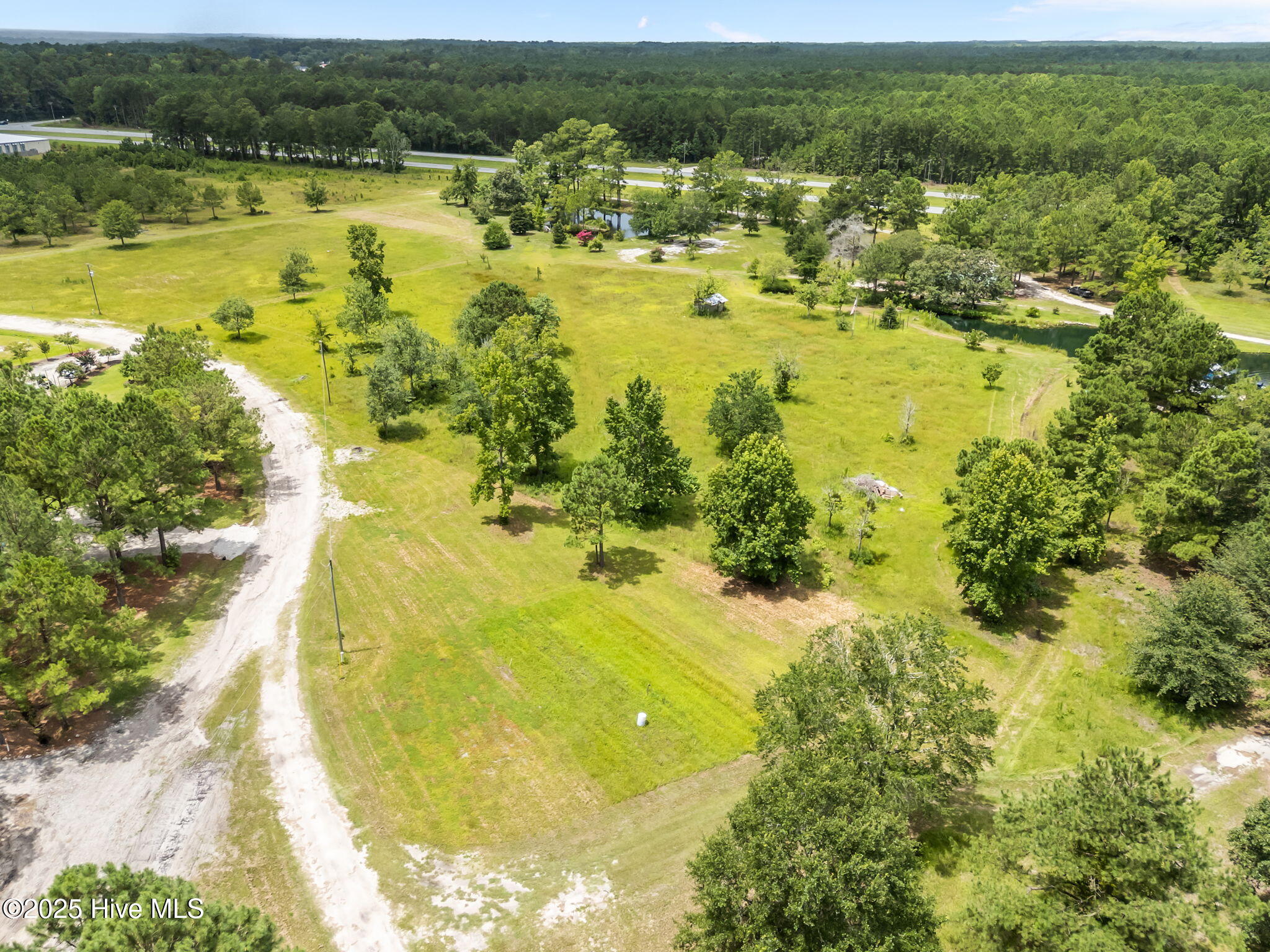 217 Trotters Lane Property Photo 6
