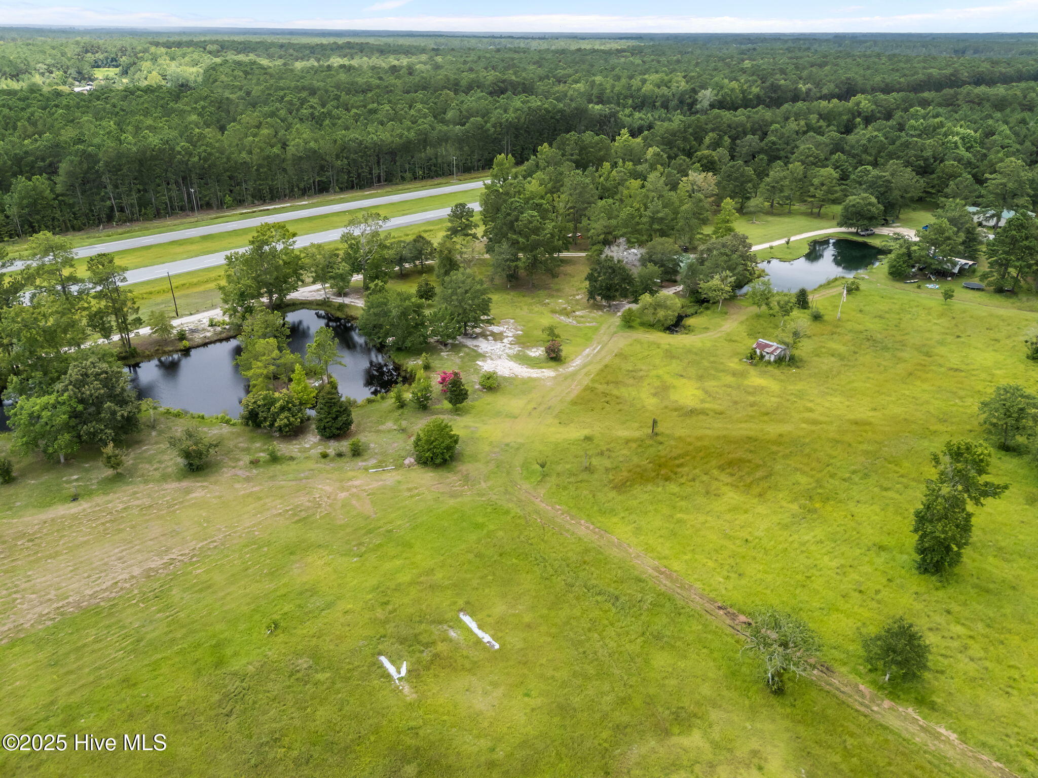 217 Trotters Lane Property Photo 9