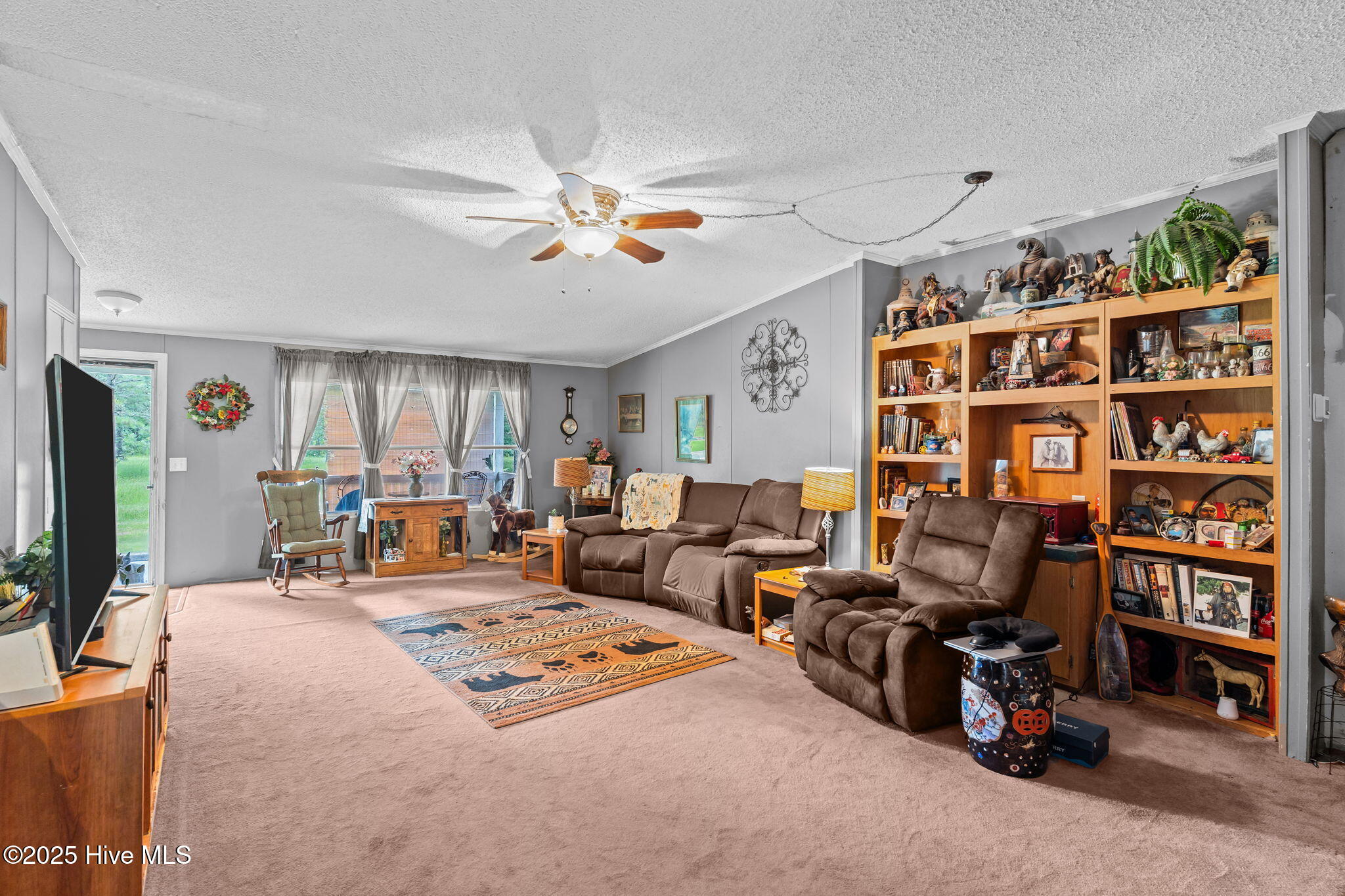 217 Trotters Lane Property Photo 36