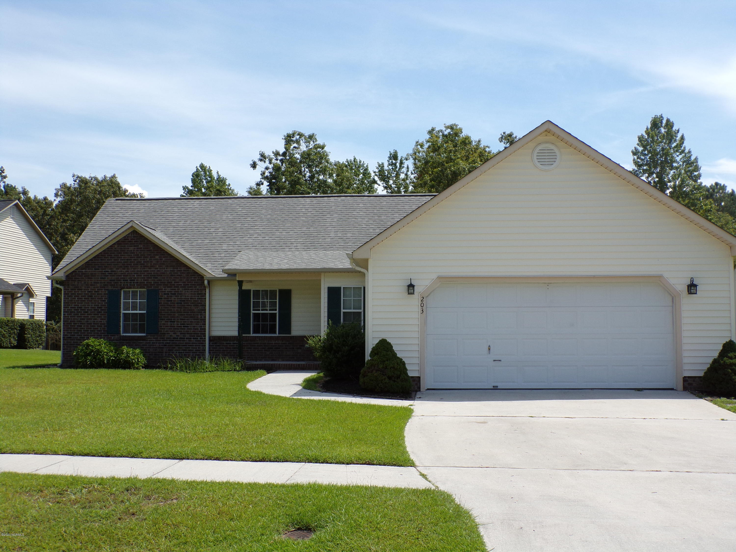 203 Wellington Place Property Photo 1