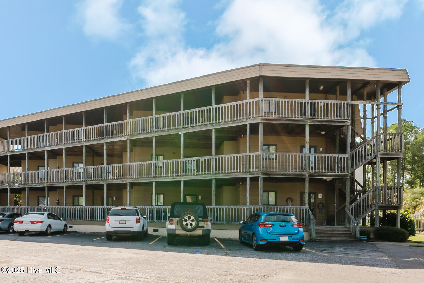 108 Lake Place Condo Drive