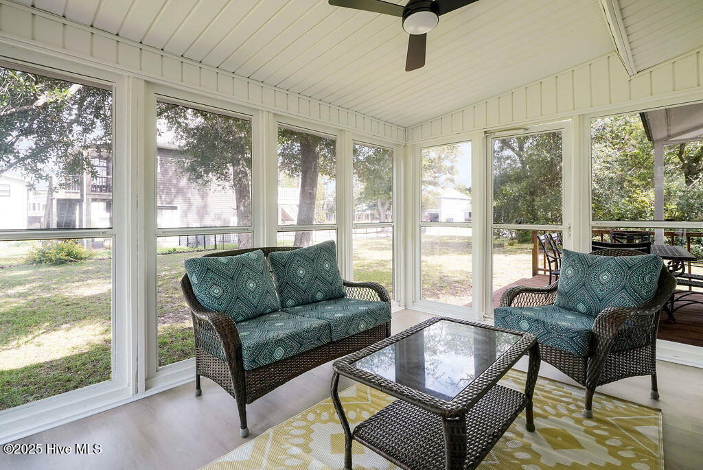 3307 E Oak Island Drive Property Photo 39