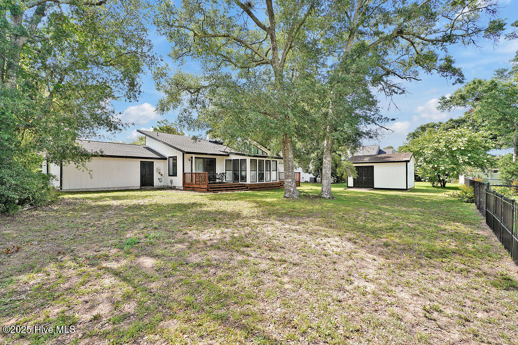 3307 E Oak Island Drive Property Photo 46