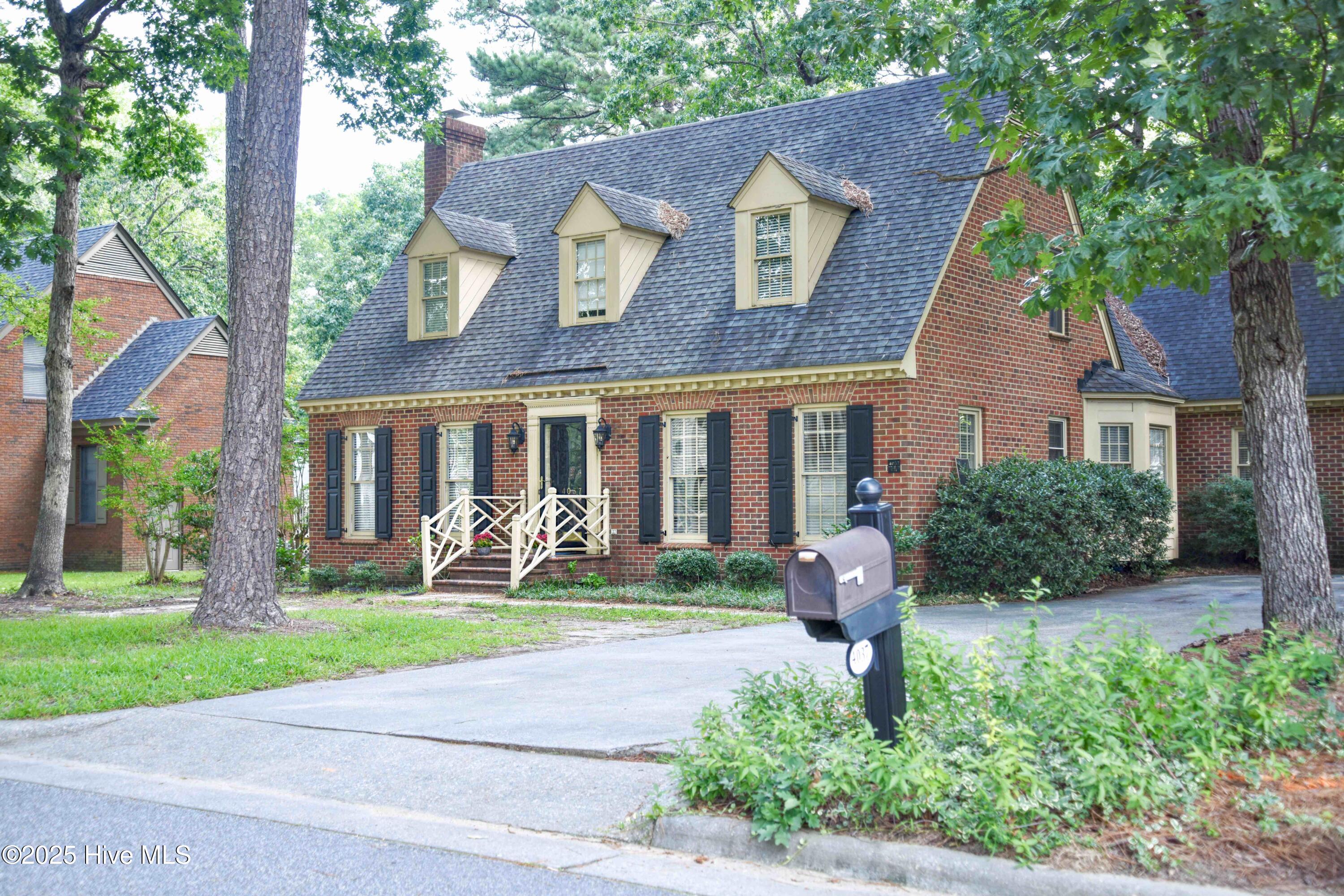 4037 Brassfield Drive Property Photo 1