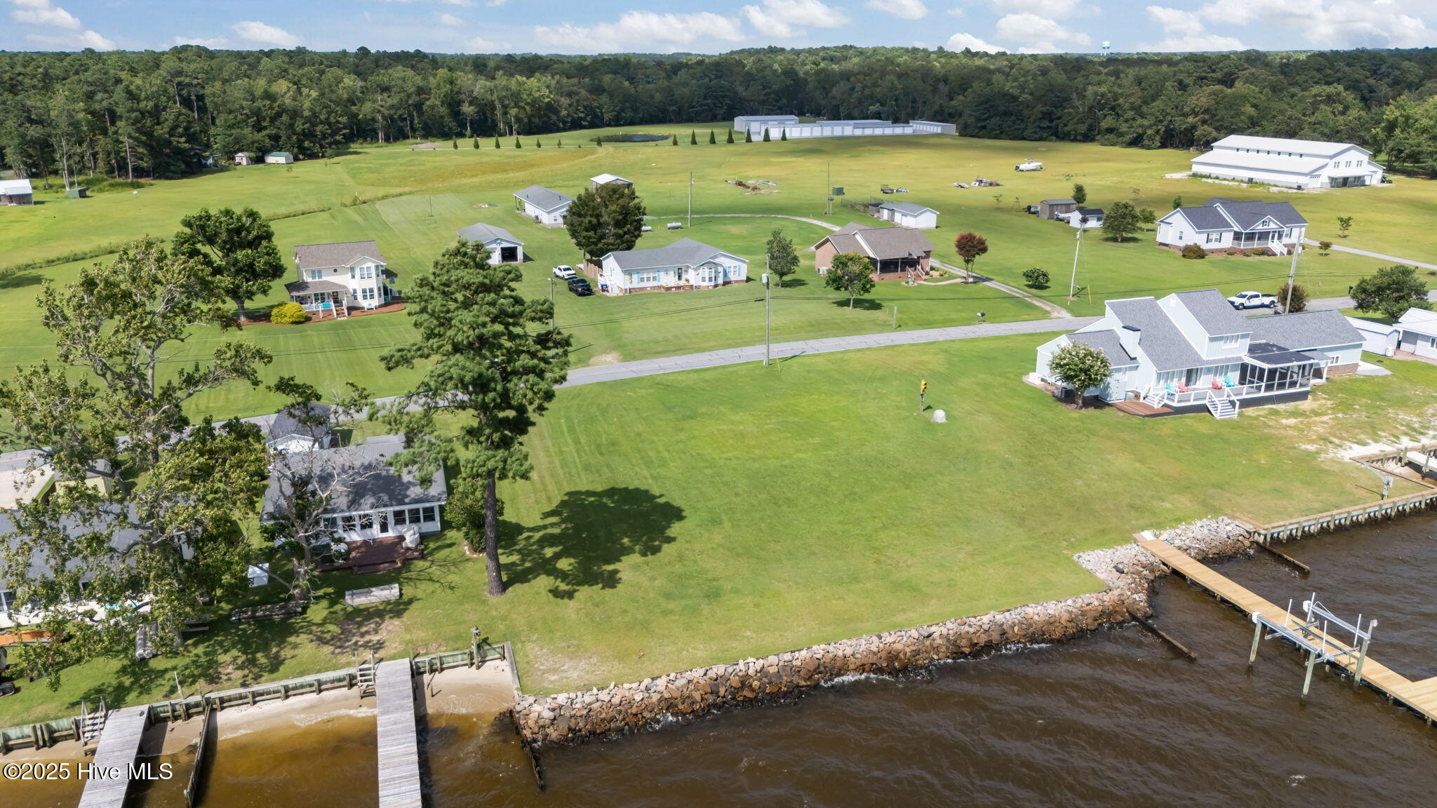 1741 Bayview Road Property Photo 3