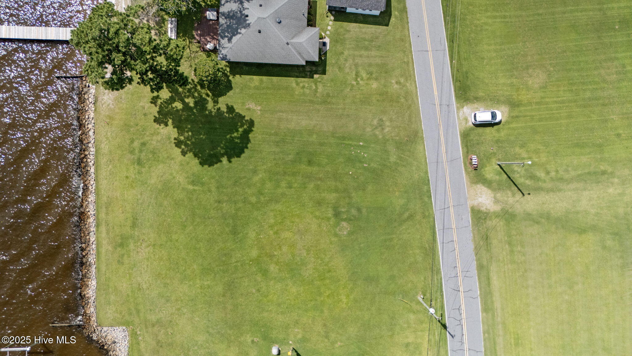 1741 Bayview Road Property Photo 5