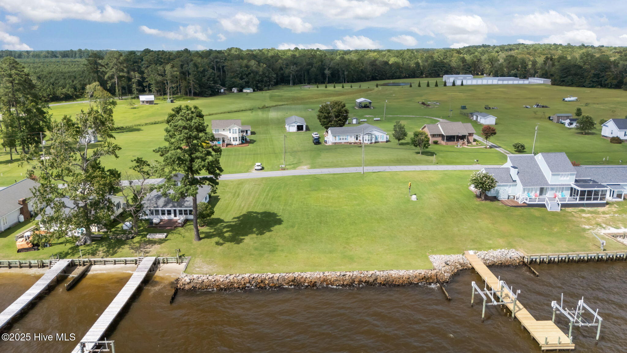 1741 Bayview Road Property Photo 9