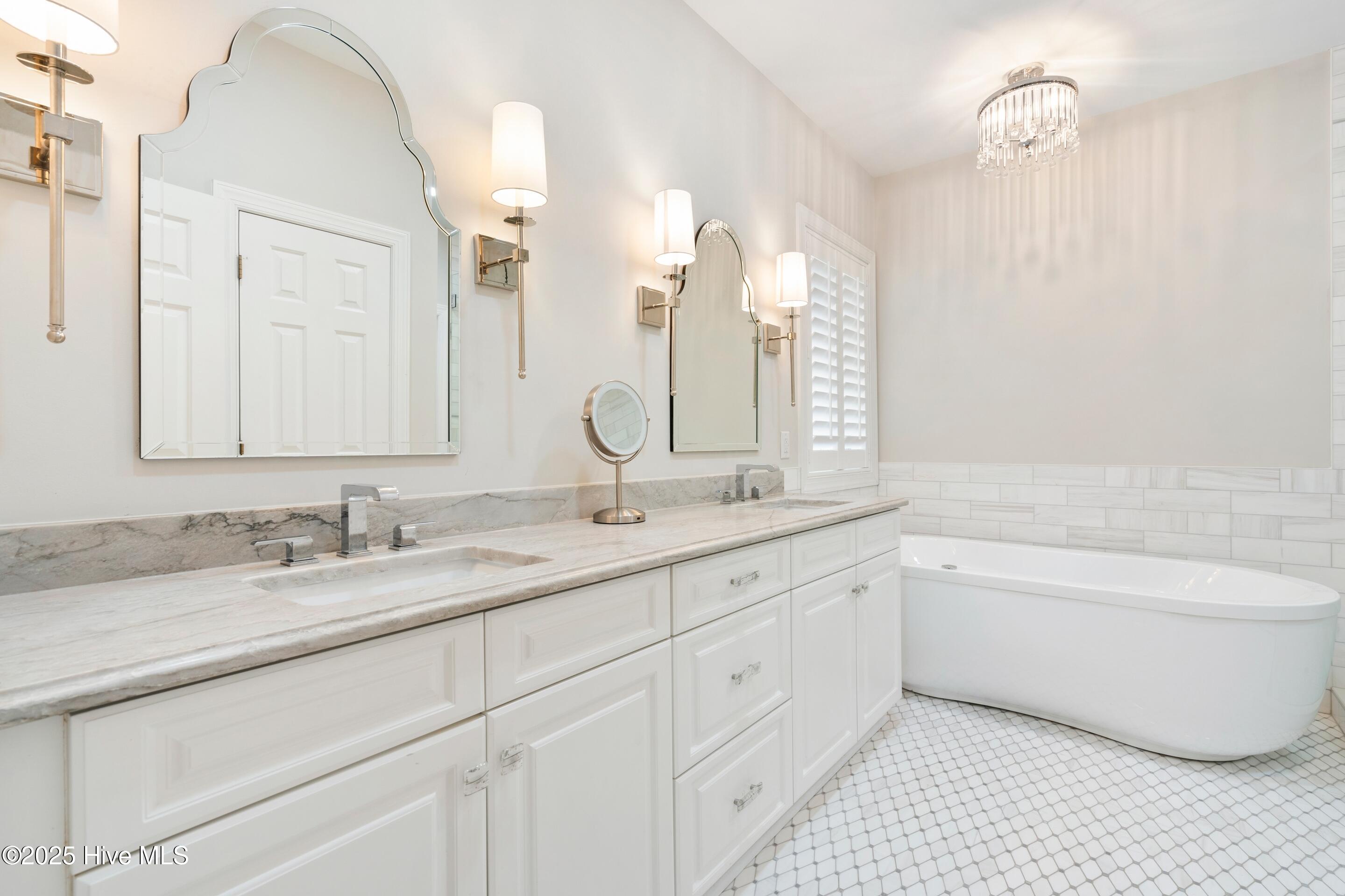 7125 Saybrook Drive Property Photo 43