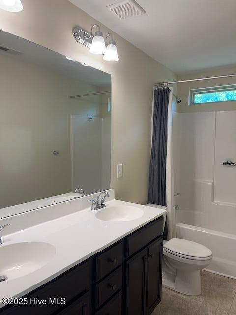 304 Windward Landing Property Photo 11