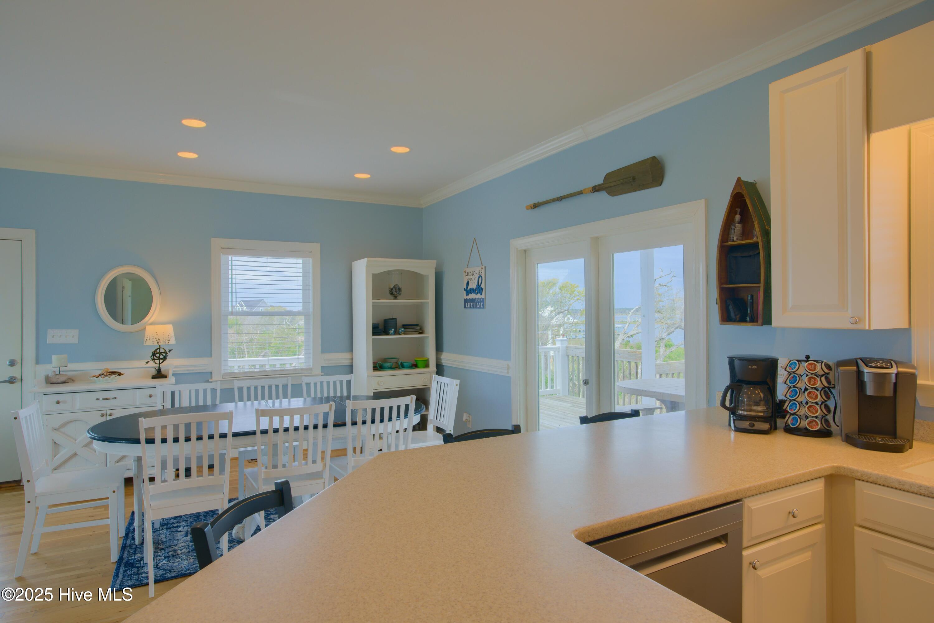 625 New River Inlet Road Property Photo 18