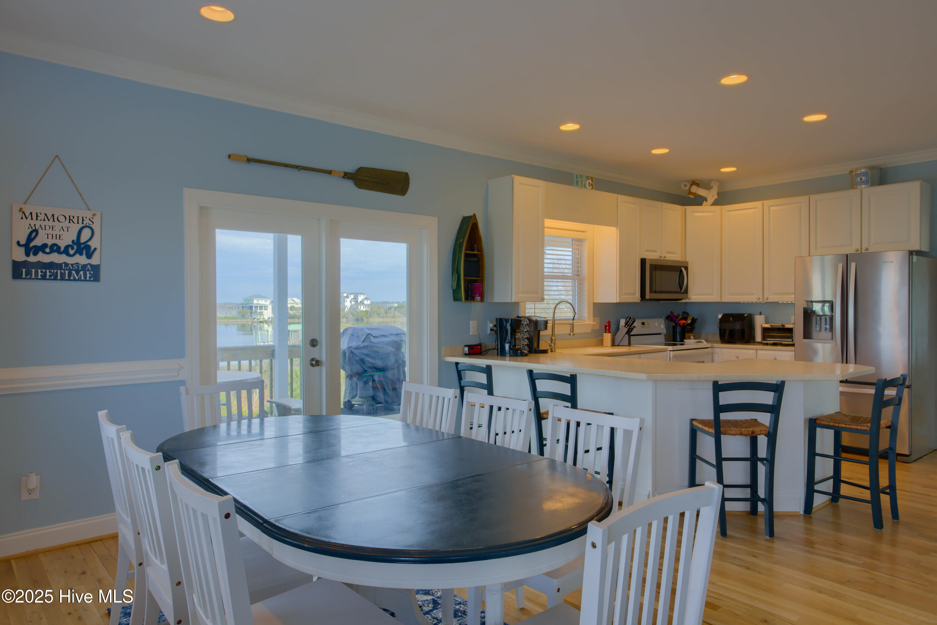 625 New River Inlet Road Property Photo 25