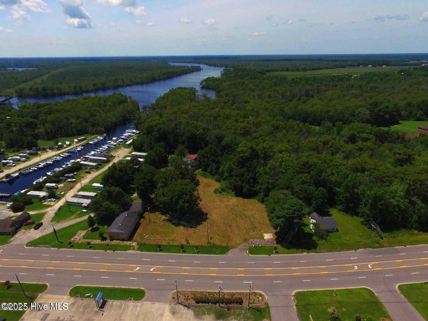 144 Us Hwy 158 Property Photo 6