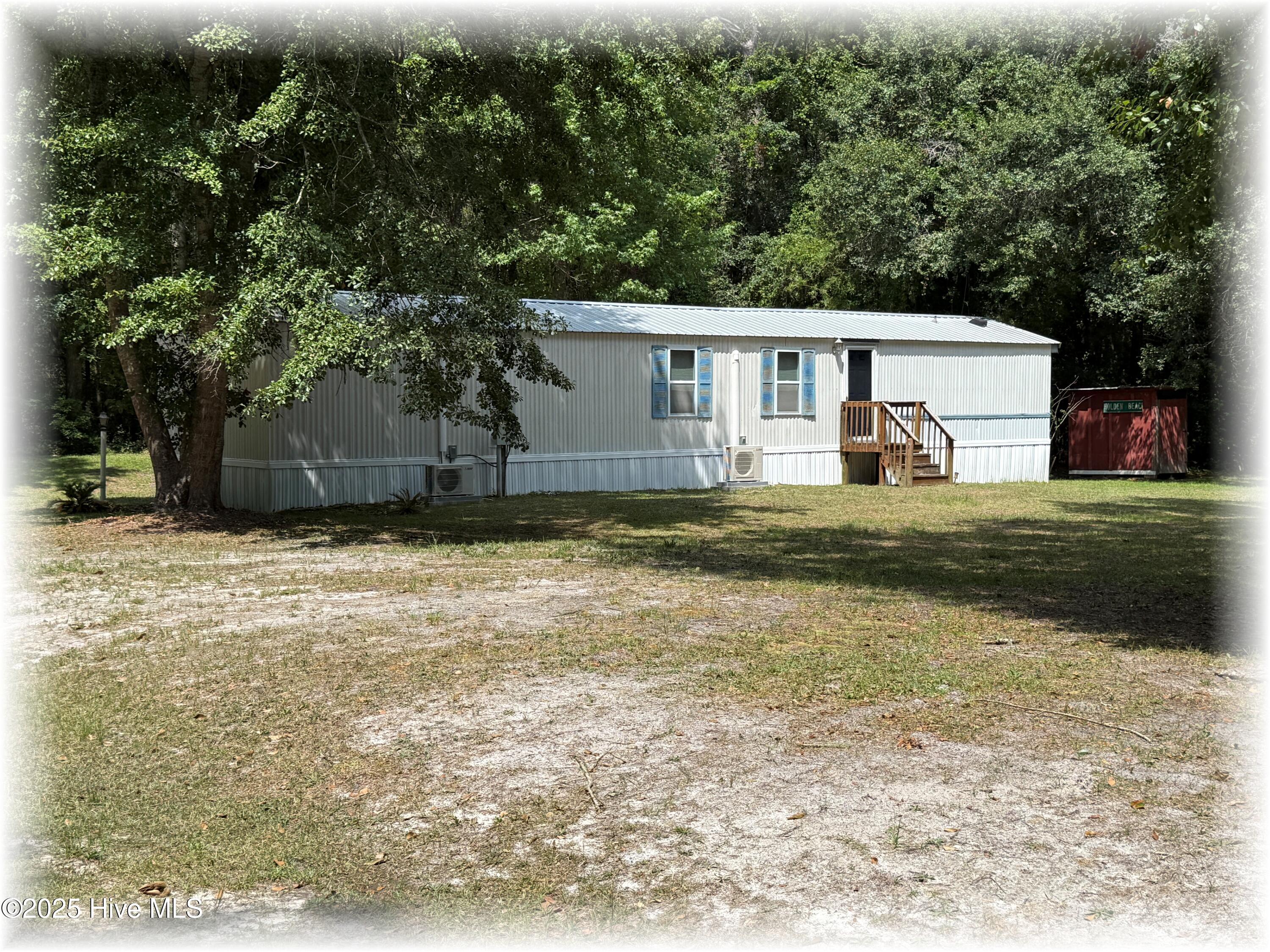 2056 Willow Street Property Photo 1