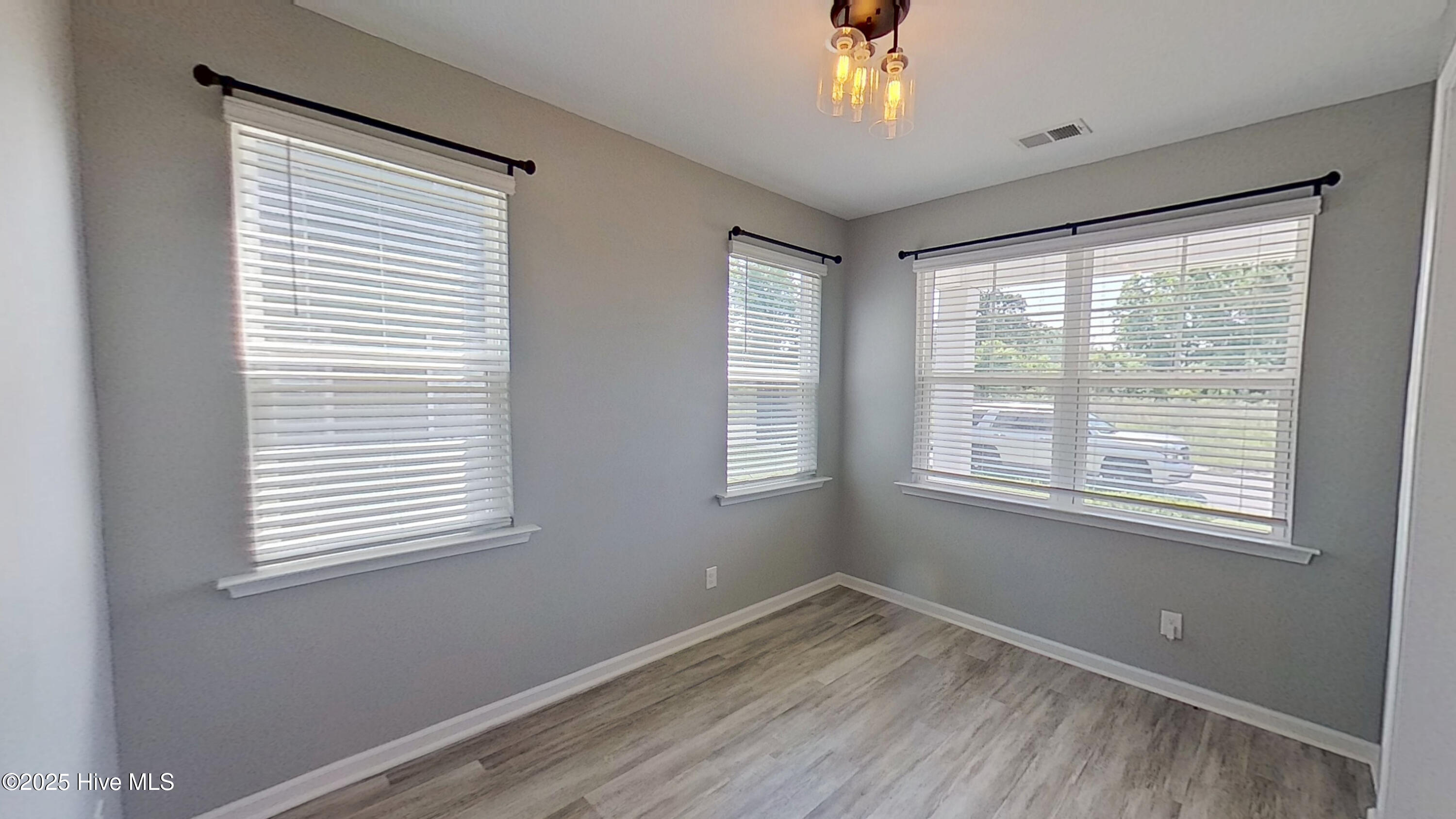 1078 Clapboard Lane Property Photo 6