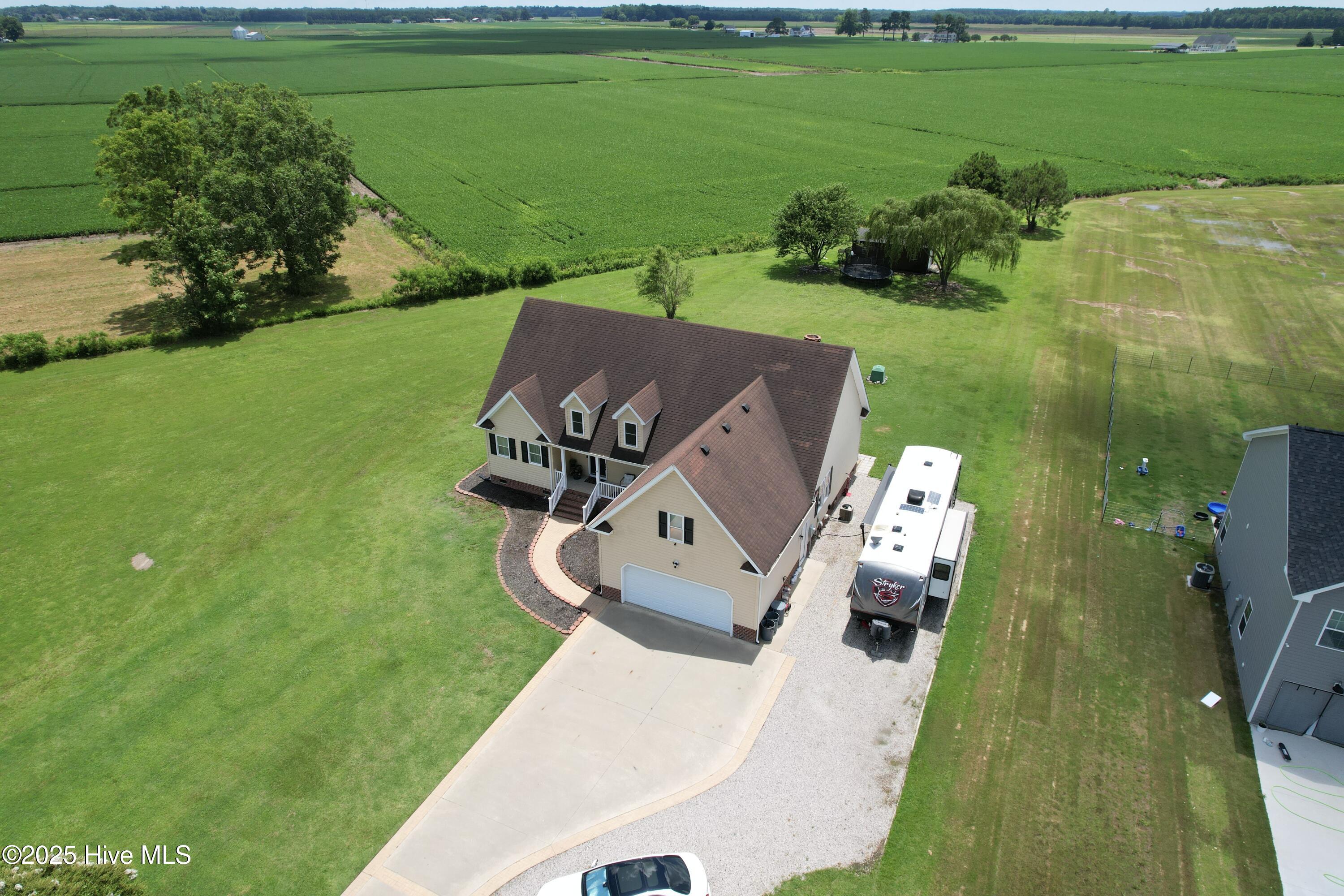 1251 Center Hill Highway Property Photo 1