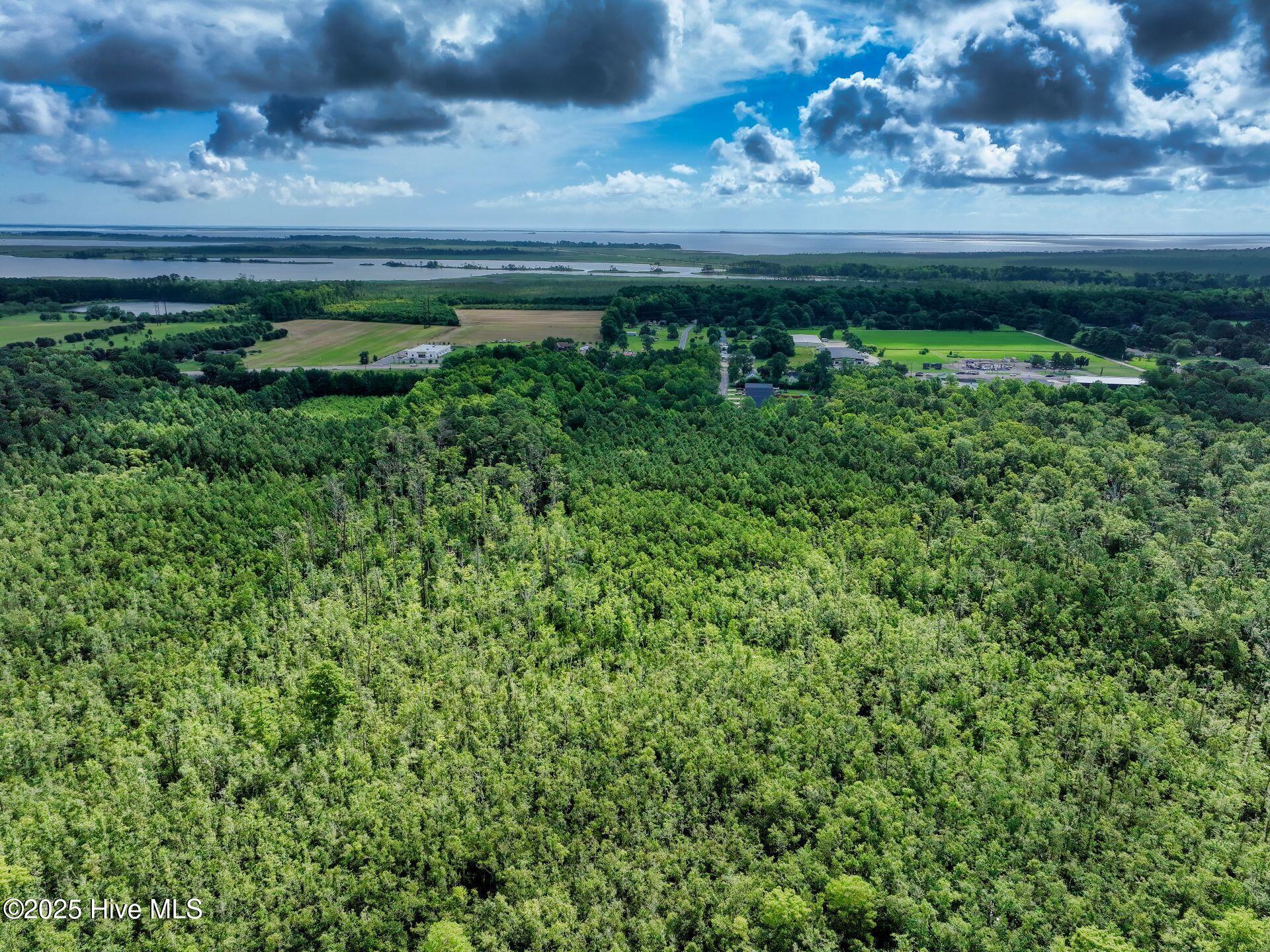 4468 Caratoke Highway Property Photo 1