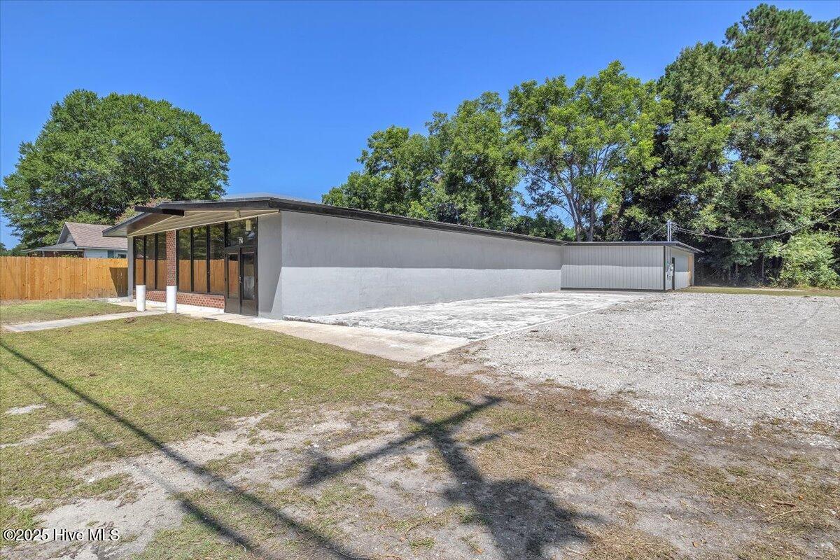 714 Washington Street Property Photo 5