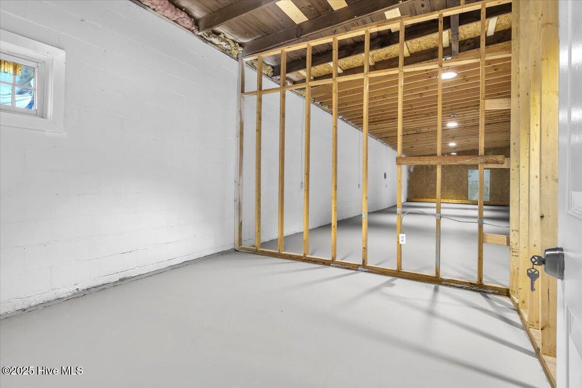 714 Washington Street Property Photo 19