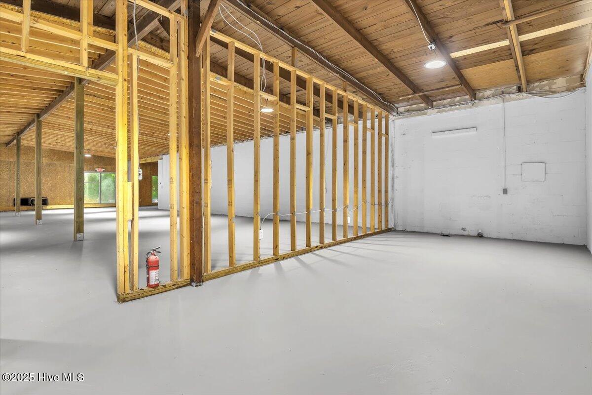 714 Washington Street Property Photo 24