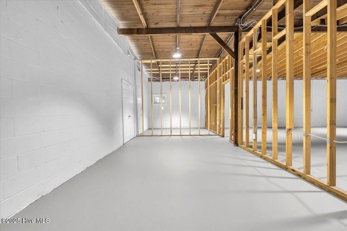 714 Washington Street Property Photo 26