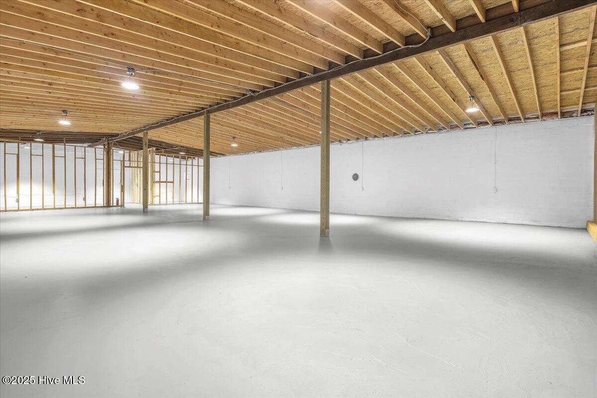 714 Washington Street Property Photo 29