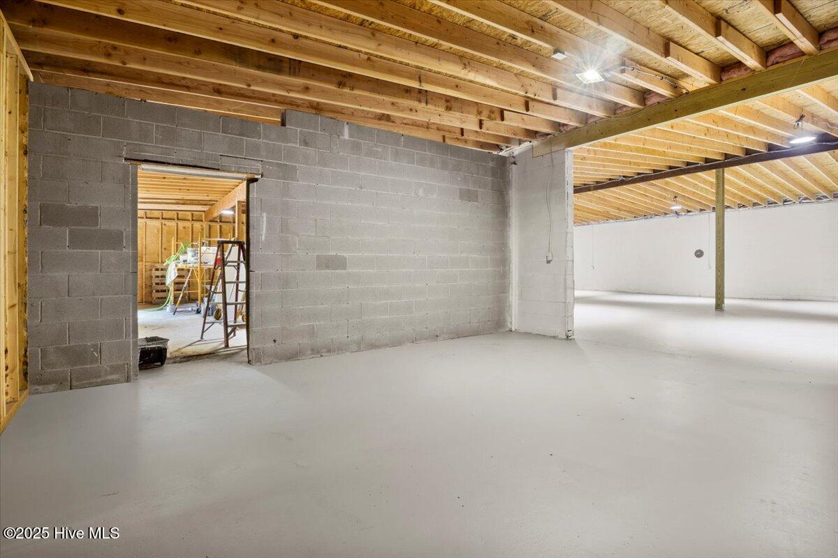 714 Washington Street Property Photo 33