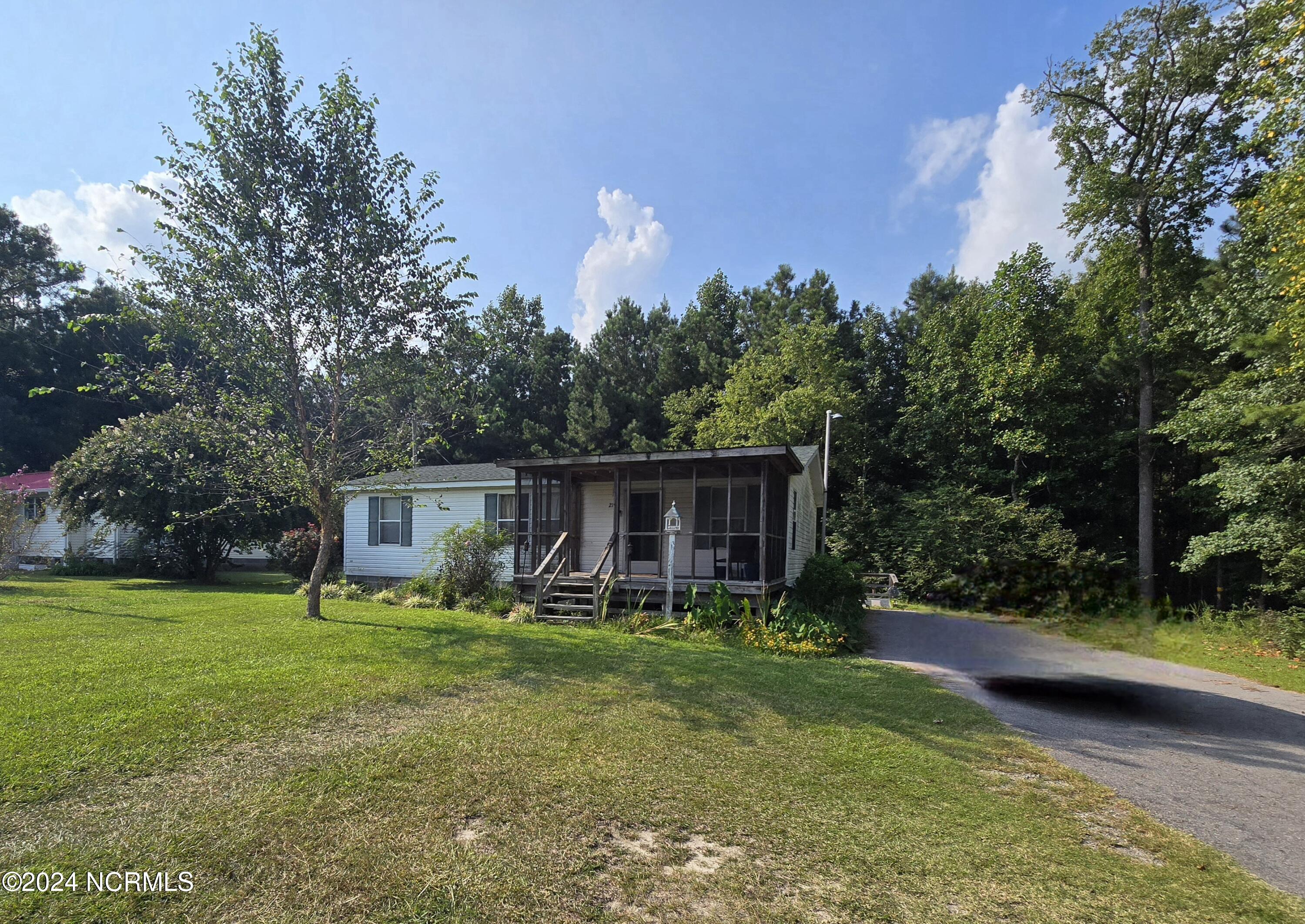 2121 Us 17n Property Photo 1