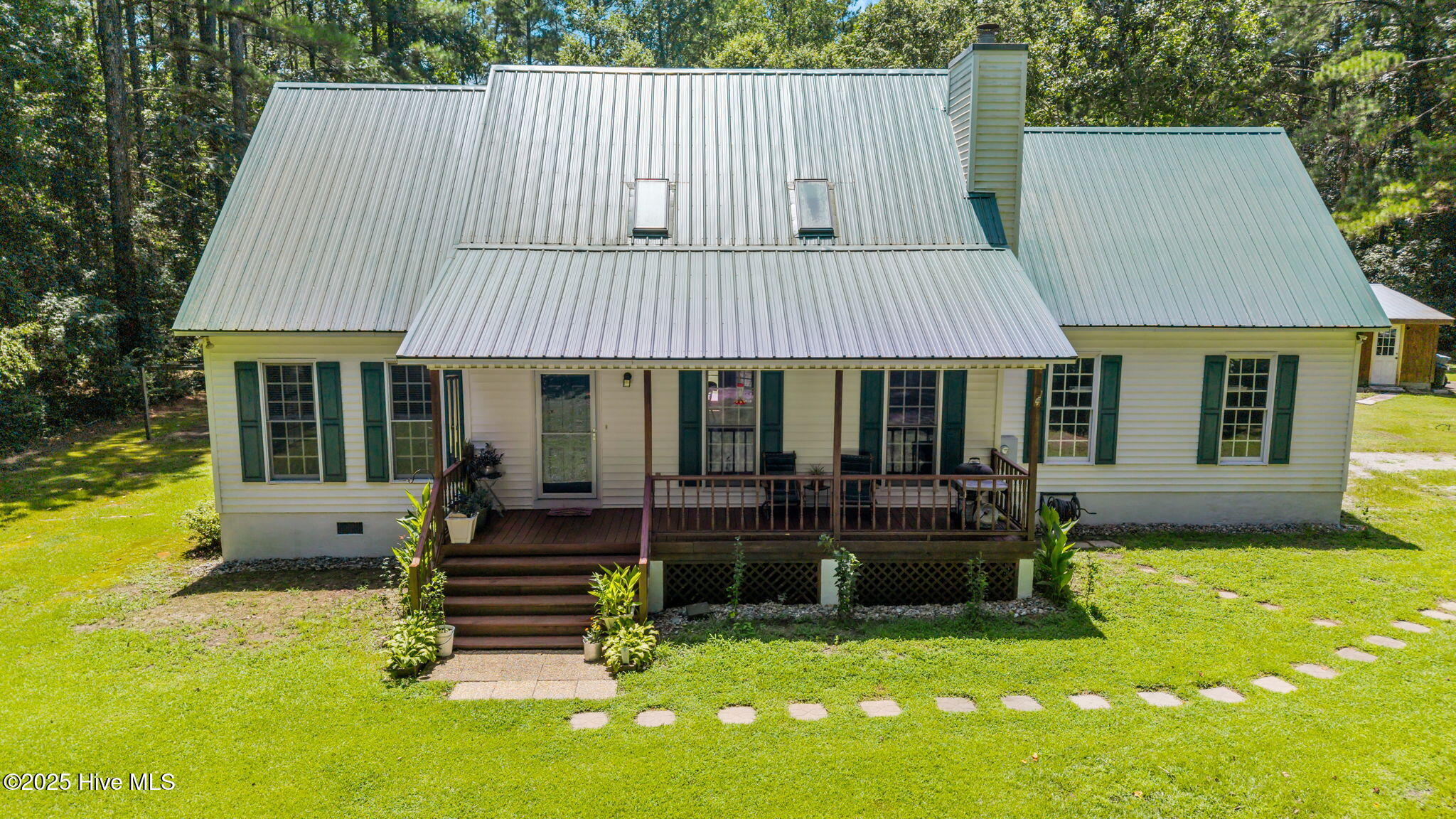 412 Trent Farm Road Property Photo 1