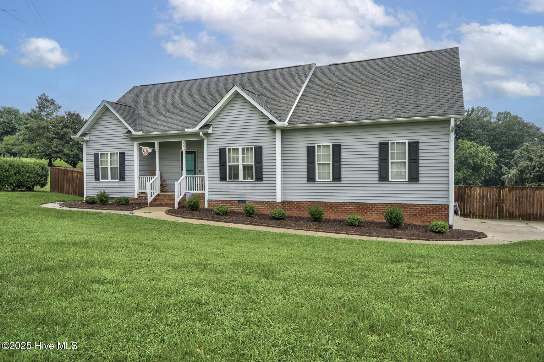 35 Meadow Lane