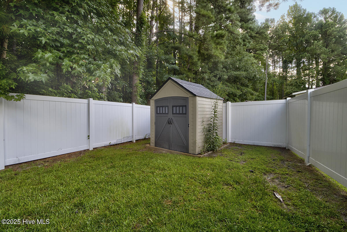 106 Yulan Drive Property Photo 17
