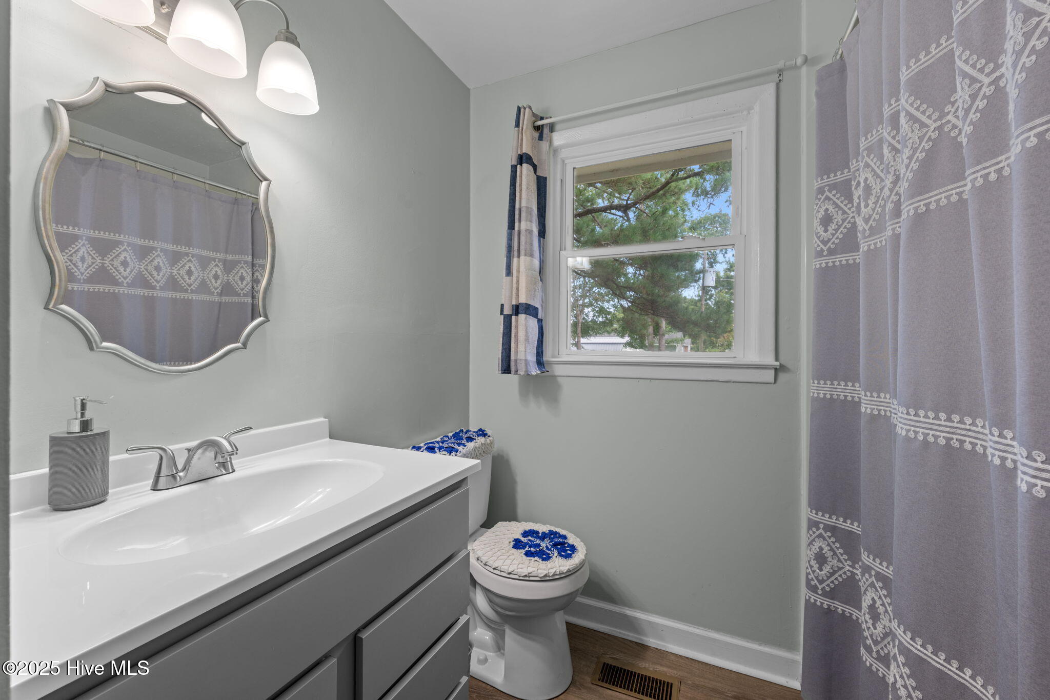 205 Forest View Drive Property Photo 11