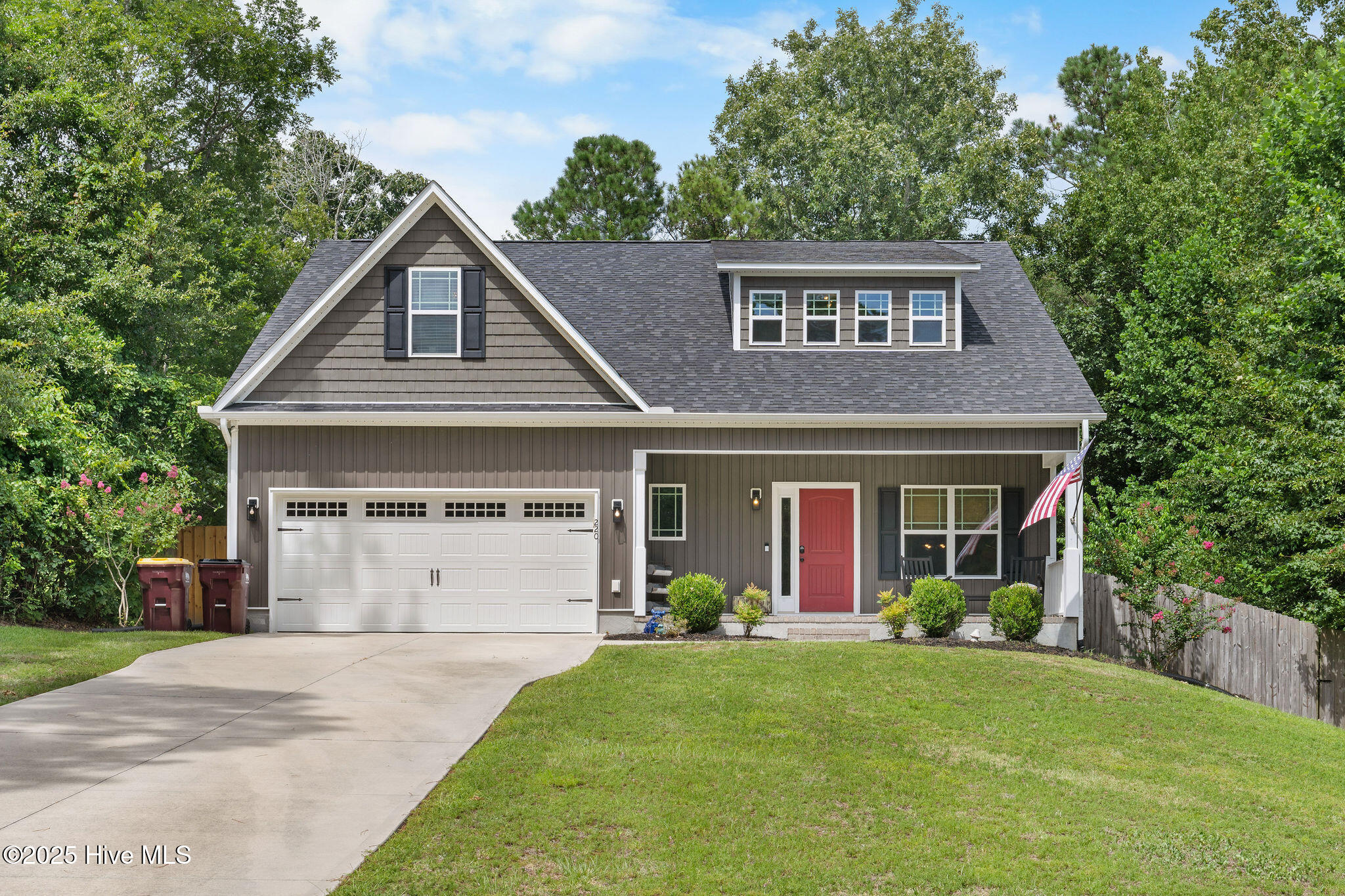 220 Hickory Lane Property Photo 1