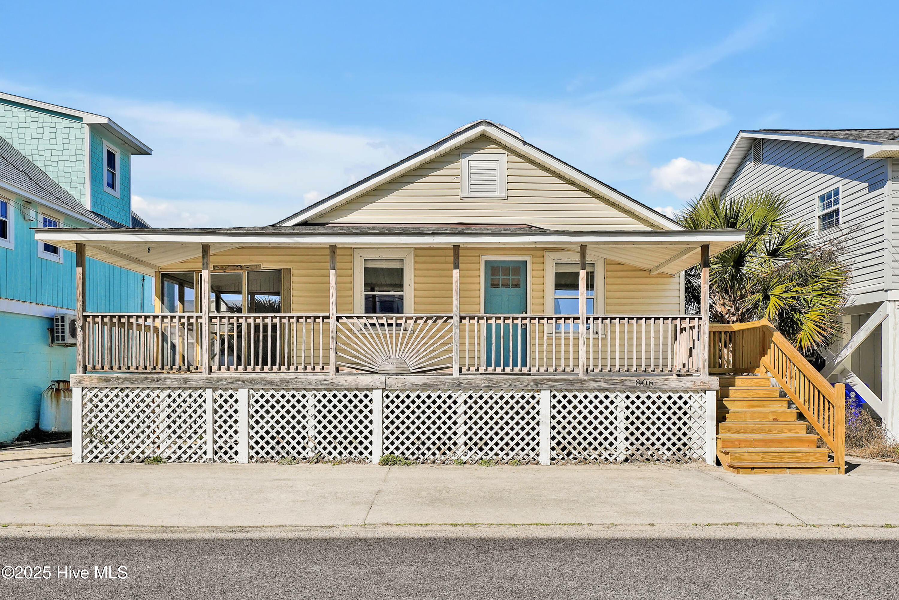 806 Carolina Beach Avenue Property Photo