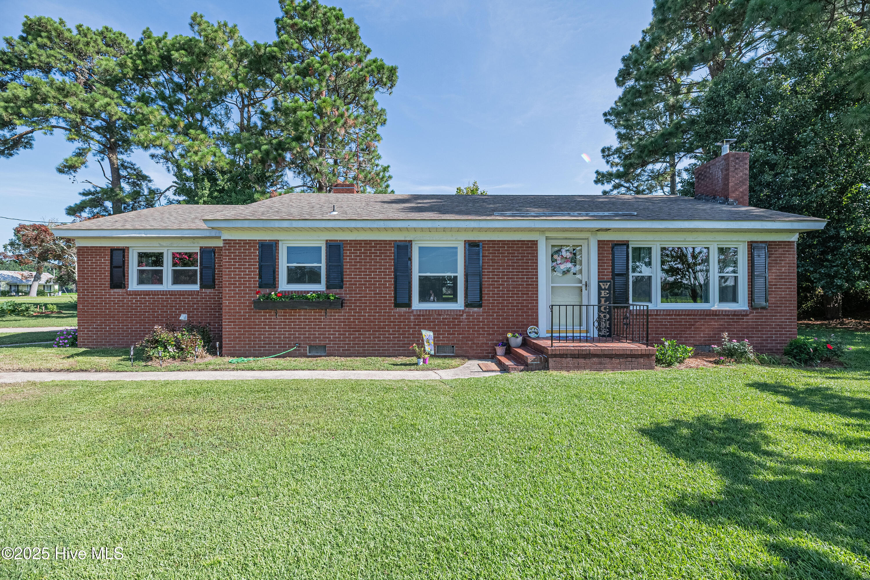 7244 Nc 222 Property Photo 1