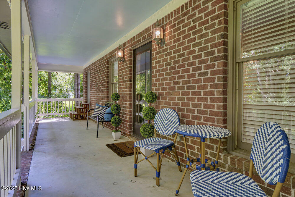 109 Braxlo Lane Property Photo 5