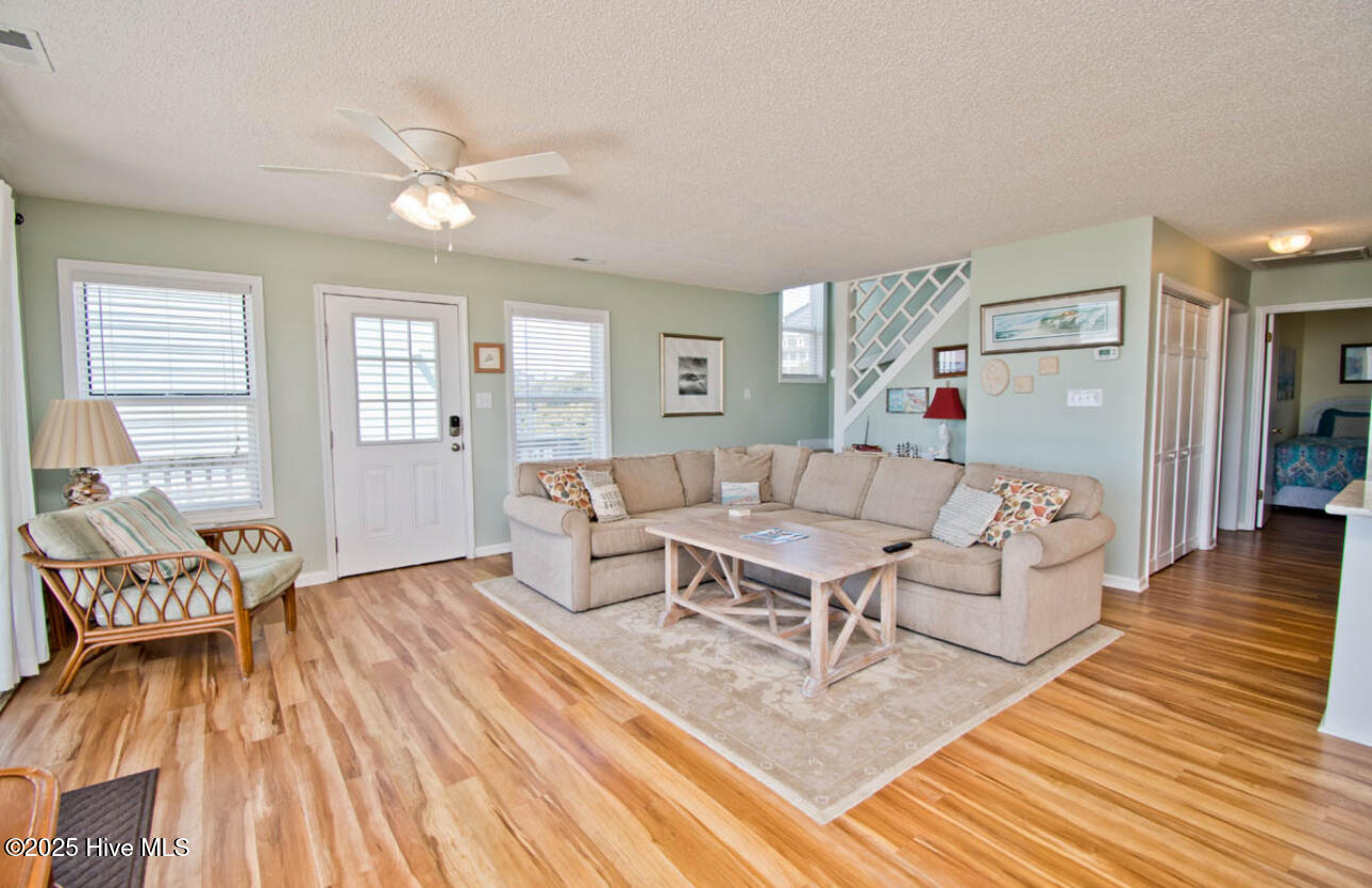 7801 Ocean Drive Property Photo 7