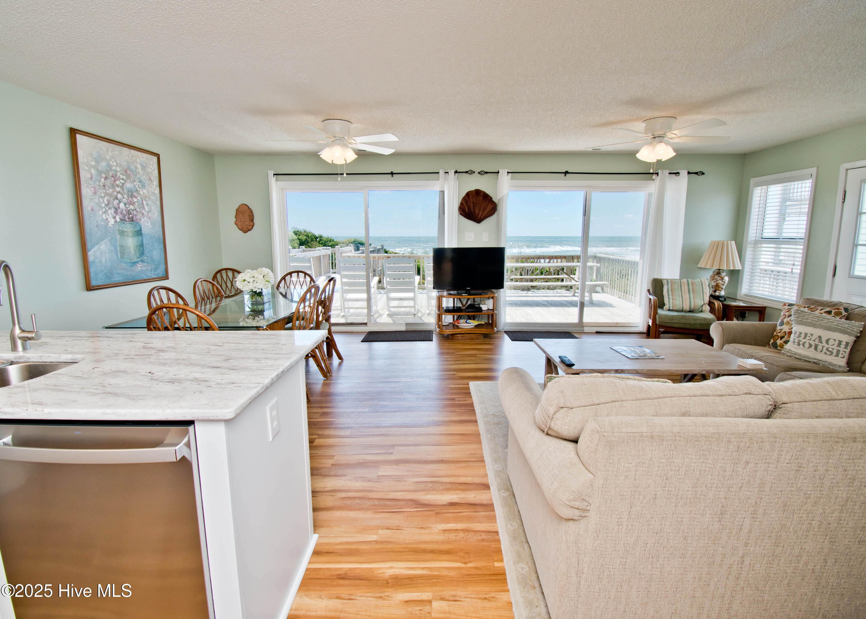 7801 Ocean Drive Property Photo 10