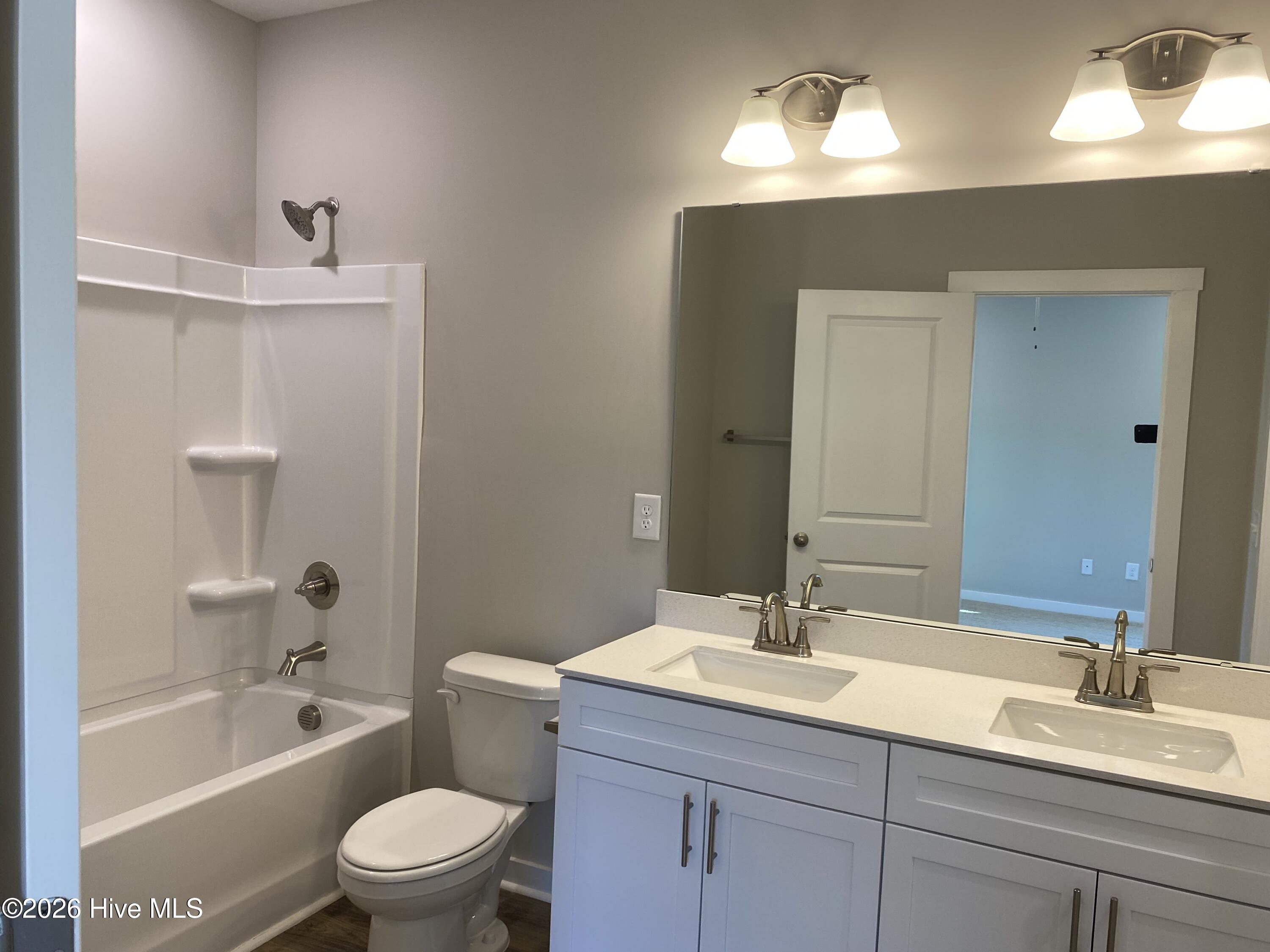 111 Chester Place Property Photo 19