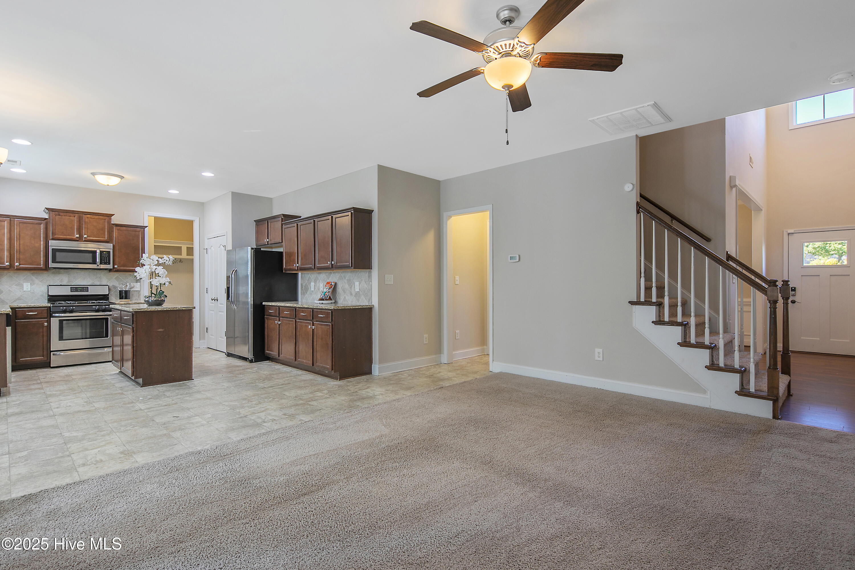 3904 Limwert Lane Property Photo 10