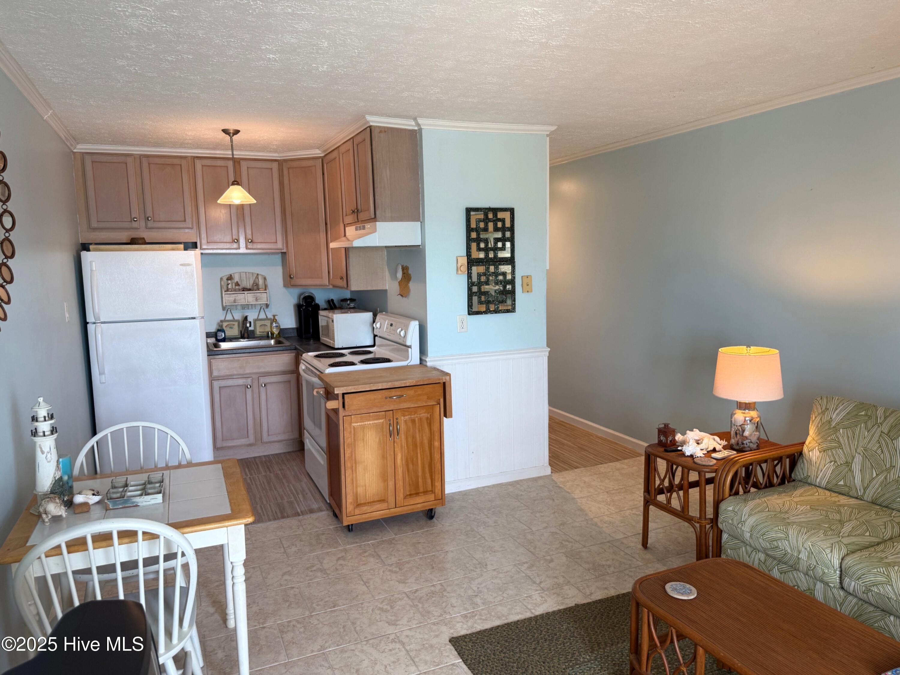 2210 New River Inlet Road Unit 357 Property Photo 9