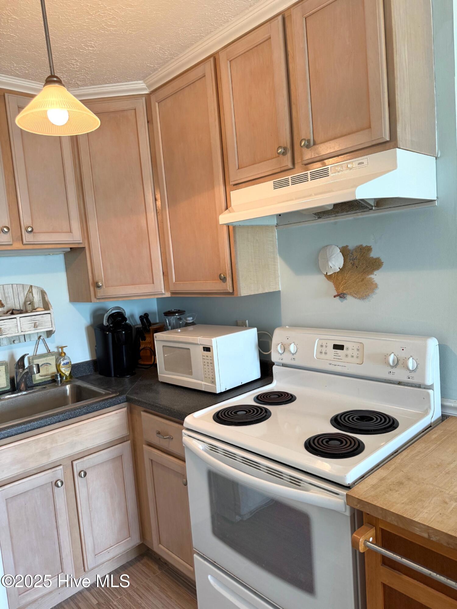 2210 New River Inlet Road Unit 357 Property Photo 13