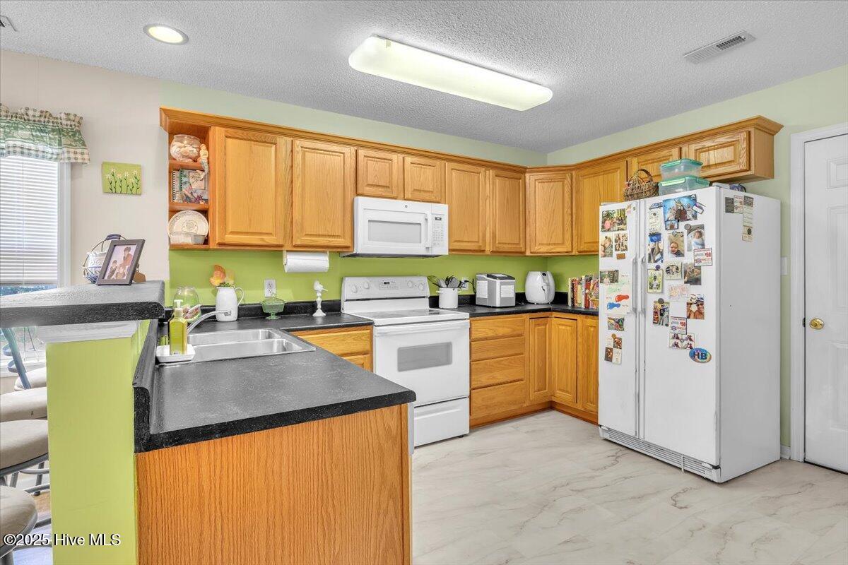 2799 Sea Aire Drive Property Photo 15