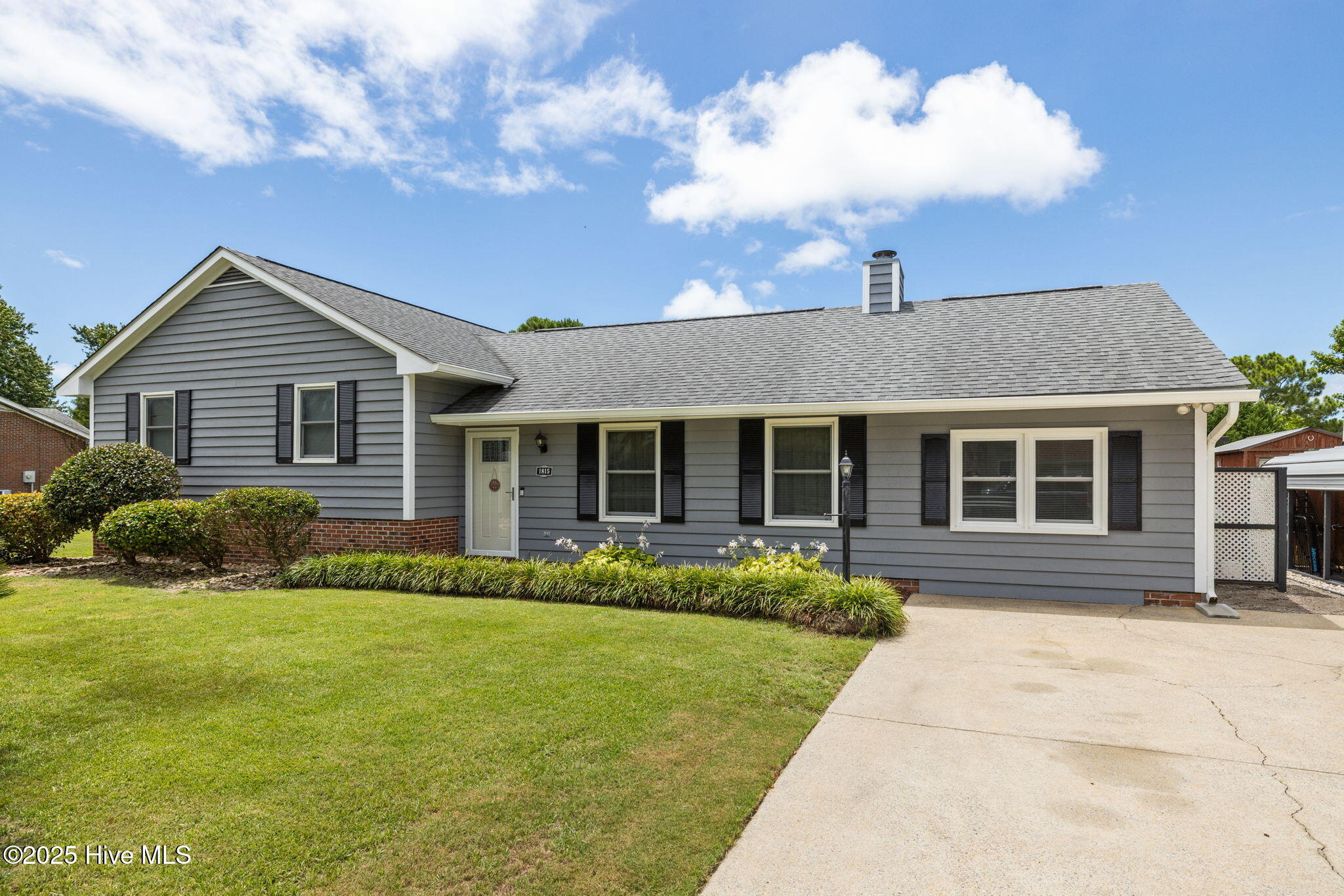 1815 Paulette Road Property Photo 1