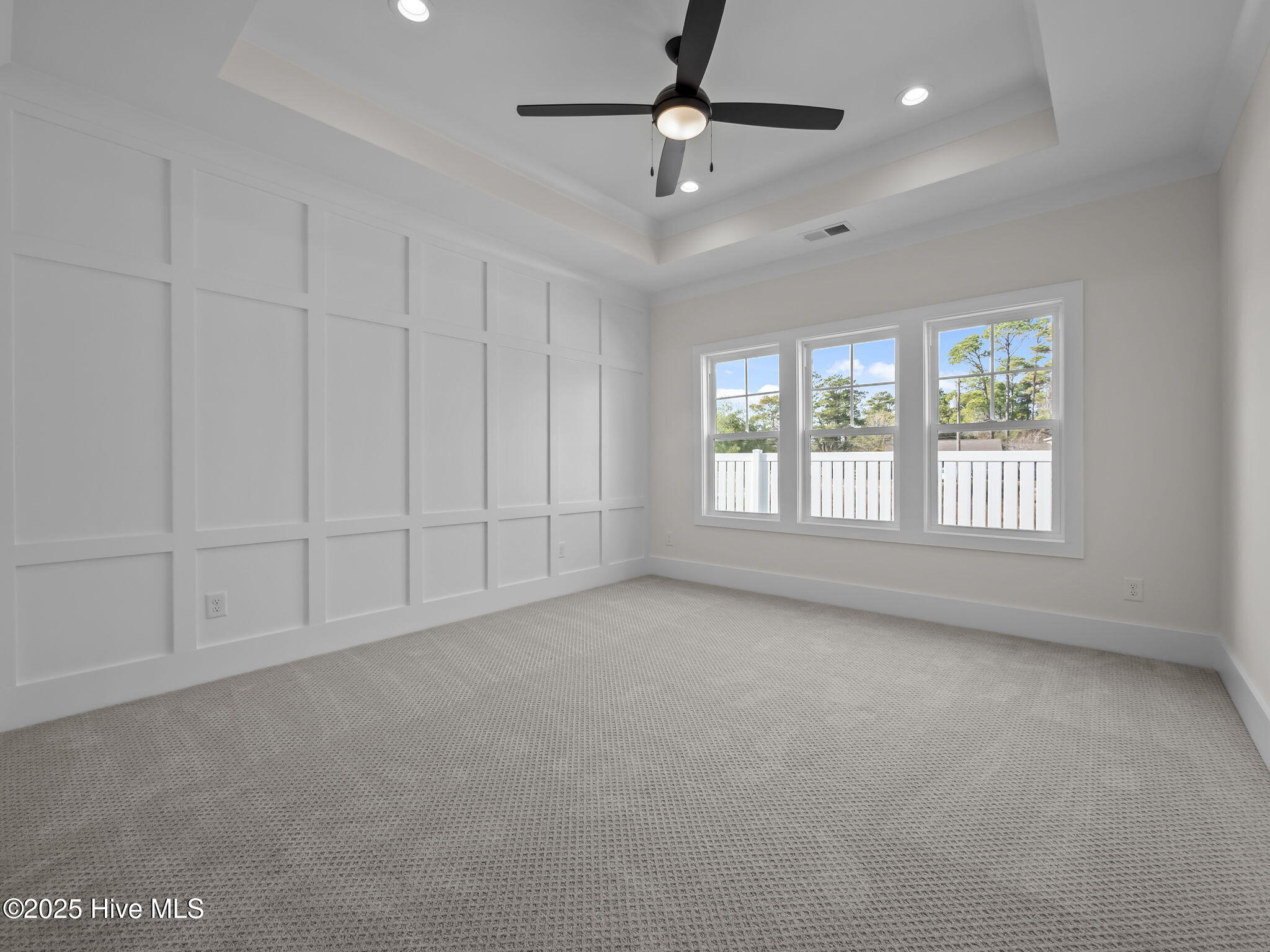 128 Pine View Boulevard Property Photo 7