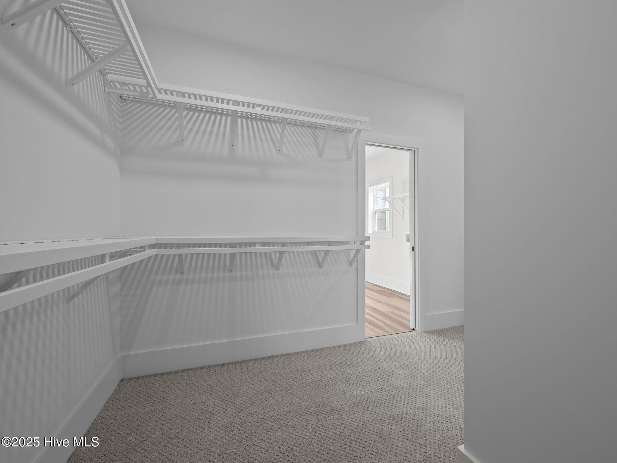 128 Pine View Boulevard Property Photo 11