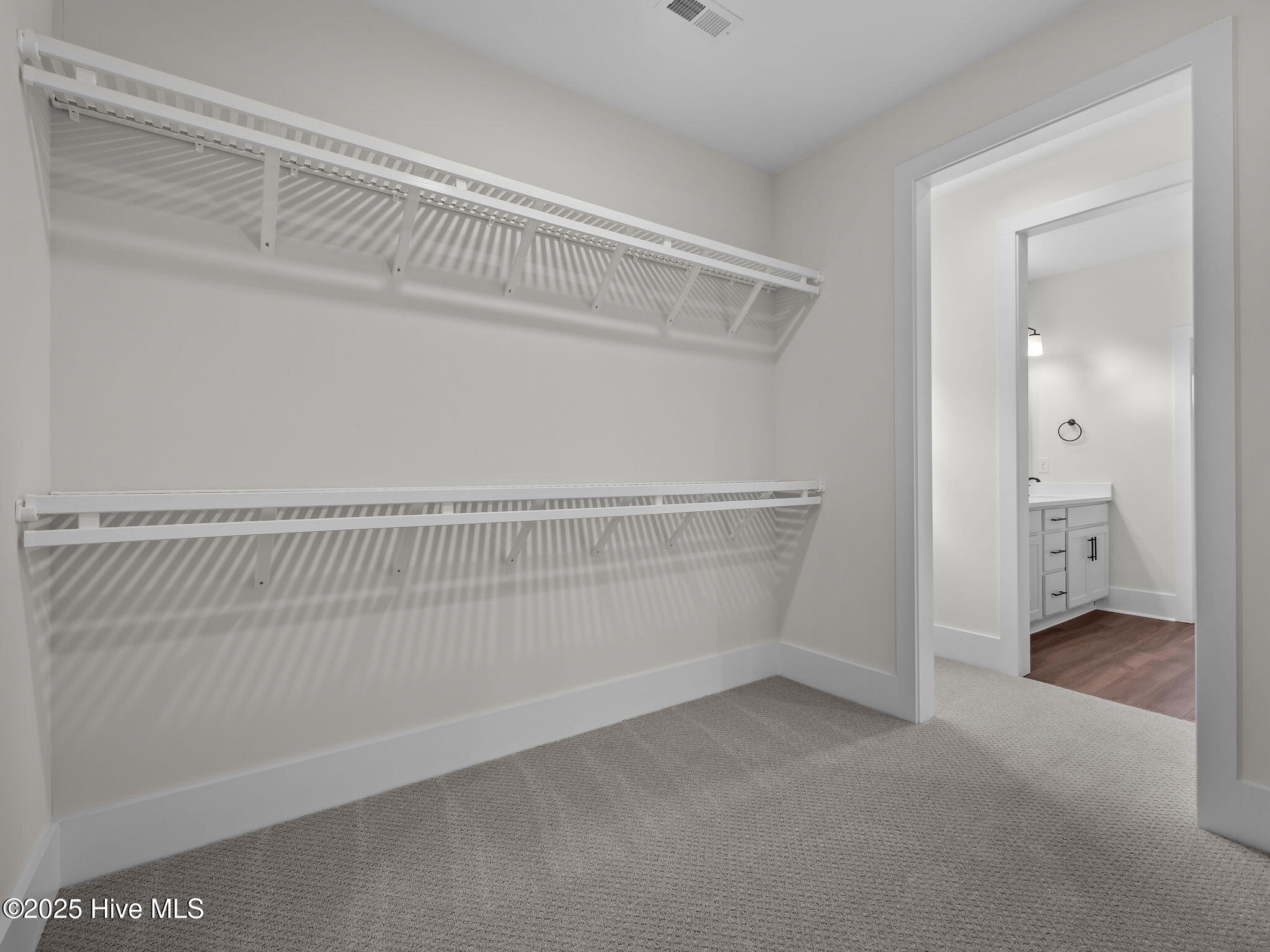 126 Pine View Boulevard Property Photo 13